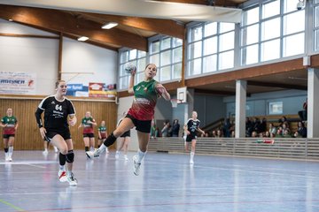 Bild 128 - wBJ HSG Kremperheide/Muensterdorf - HSG Joerl-Doppeleiche Vioel : Ergebnis: 34:23